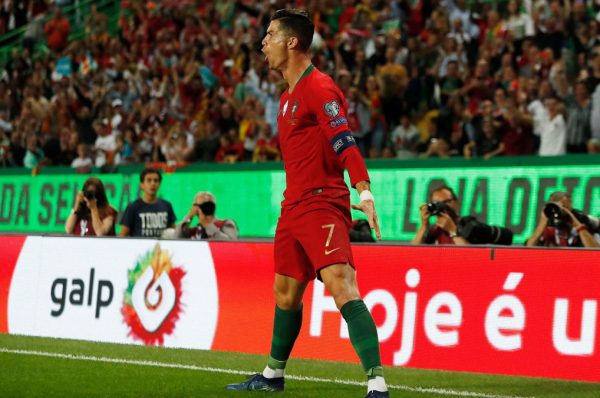 Ronaldo uğursuz seriyaya son qoydu