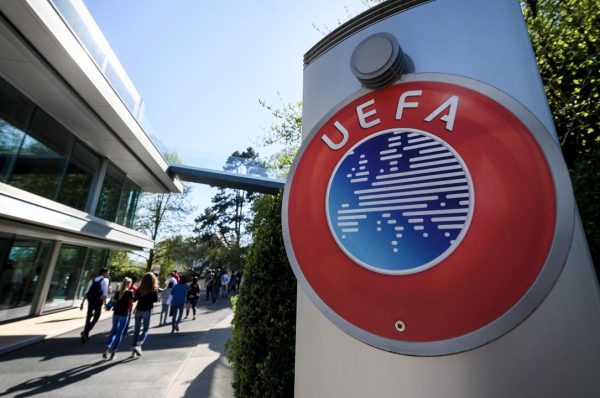 UEFA 8 klubu cəzalandırdı