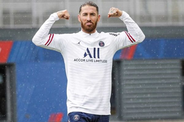 Ramos “Real”la oyunu buraxacaq