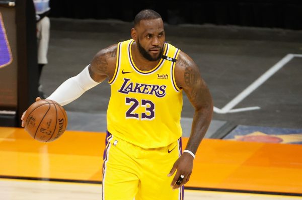 Lebron klub rekordunu təkrarladı