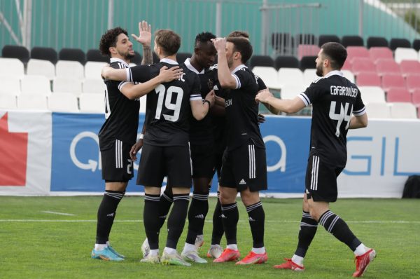 “Neftçi” Avropada, “Qarabağ”dan səfər qələbəsi